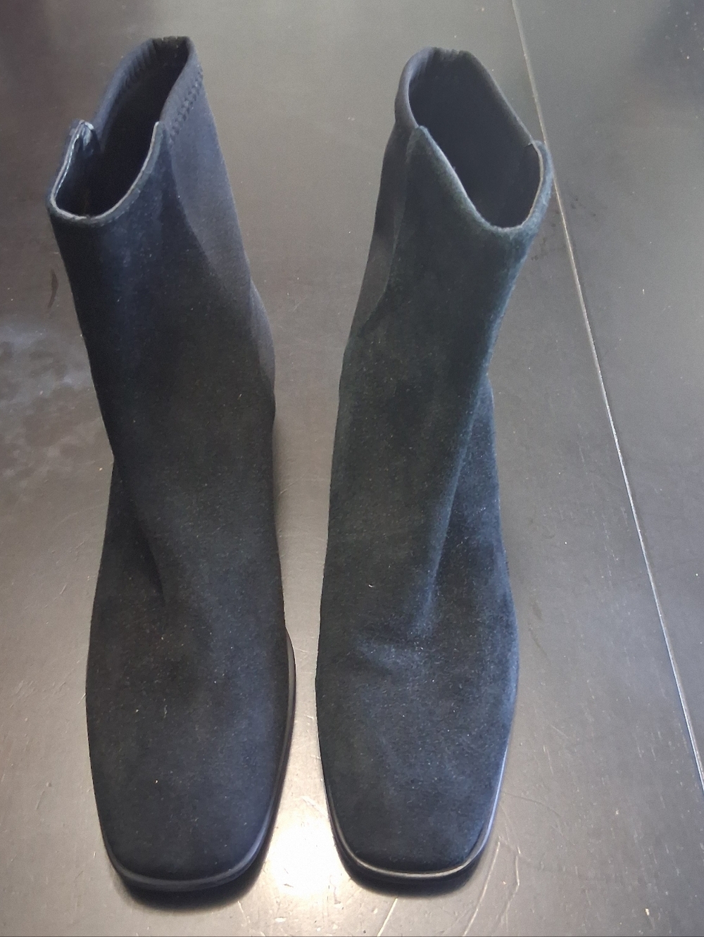 NEW Stuart Weitzman Easy On Reserve 5050 Suede Booties    Size 7.5